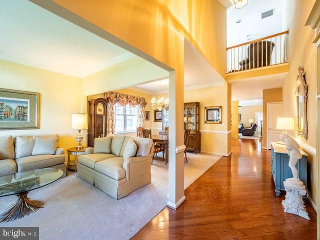 70 HUXLEY CIR, Marlton, NJ 08053