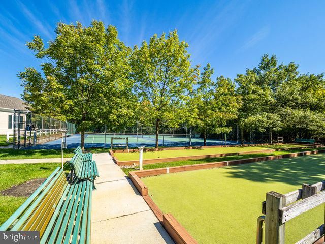 70 HUXLEY CIR, Marlton, NJ 08053