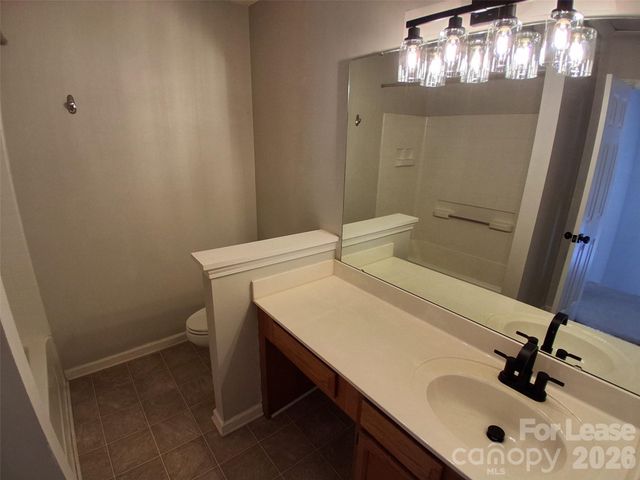 5721 Prescott Court, Charlotte, NC 28269