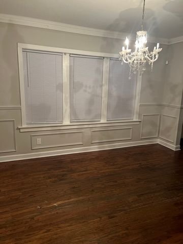 8005 S Blackstone Avenue, Chicago, IL 60619