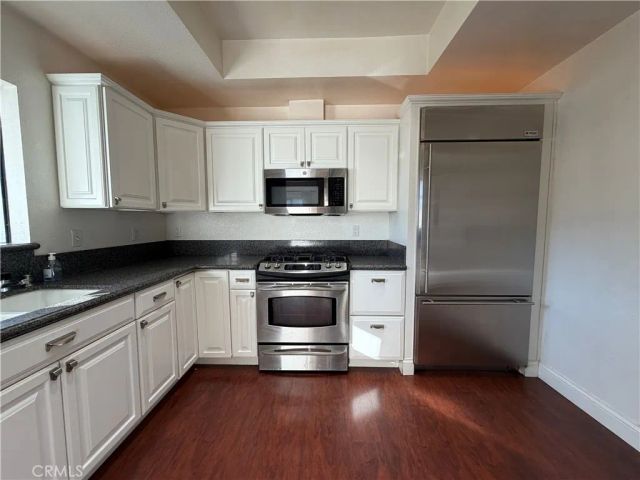 454 Walker, San Dimas, CA 91773