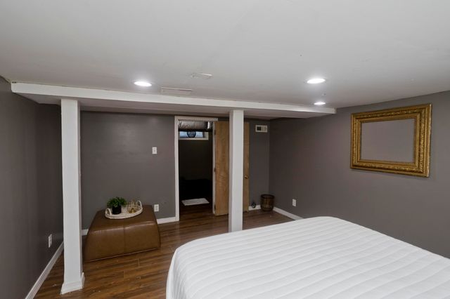 23 Jenness St, Springfield, MA 01104