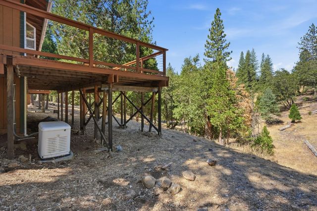 5201 Canchalagua Dr, Pollock Pines, CA 95726