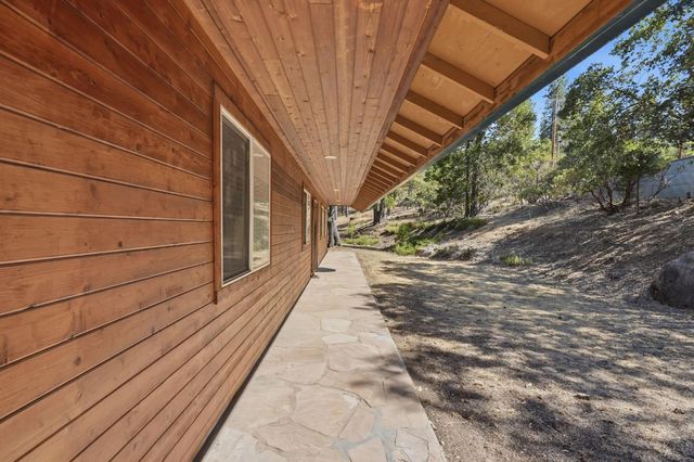 5201 Canchalagua Dr, Pollock Pines, CA 95726