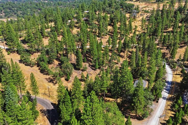 5201 Canchalagua Dr, Pollock Pines, CA 95726