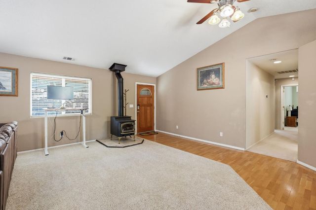 5201 Canchalagua Dr, Pollock Pines, CA 95726