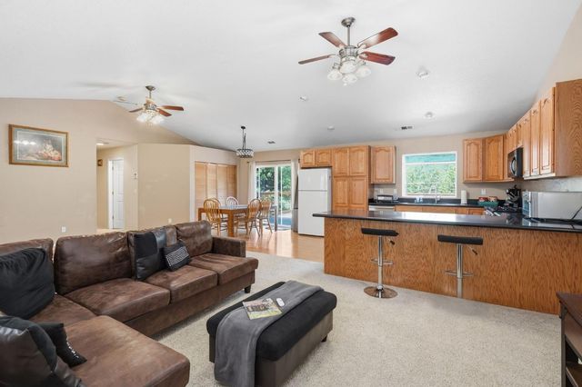 5201 Canchalagua Dr, Pollock Pines, CA 95726
