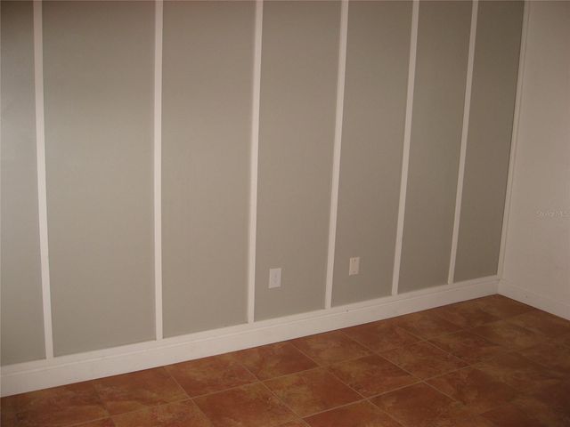 5769 GARDENS DRIVE 101, Sarasota, FL 34243