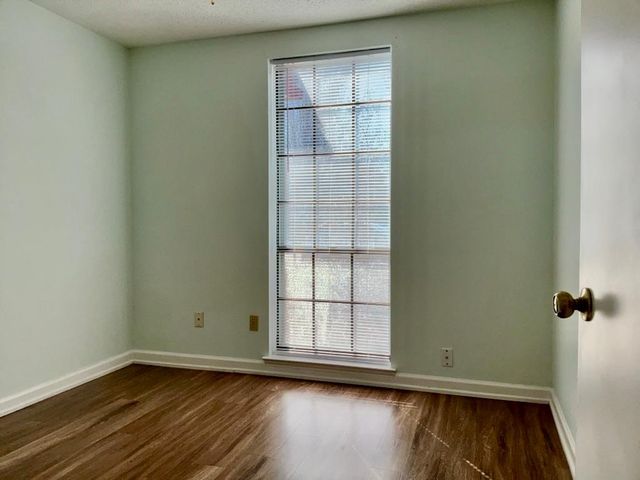 606 Eaglecreek DR, Leander, TX 78641