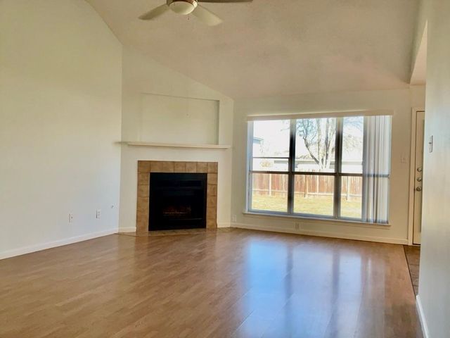 606 Eaglecreek DR, Leander, TX 78641