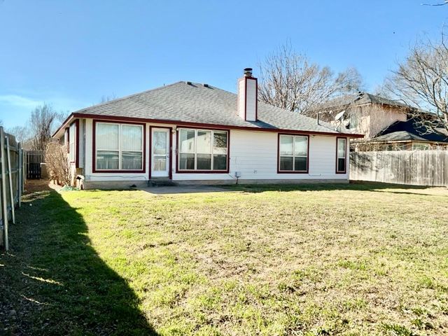 606 Eaglecreek DR, Leander, TX 78641