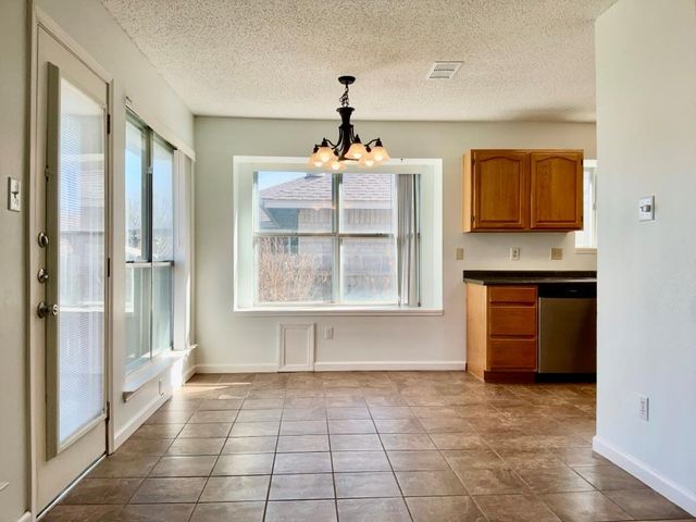 606 Eaglecreek DR, Leander, TX 78641