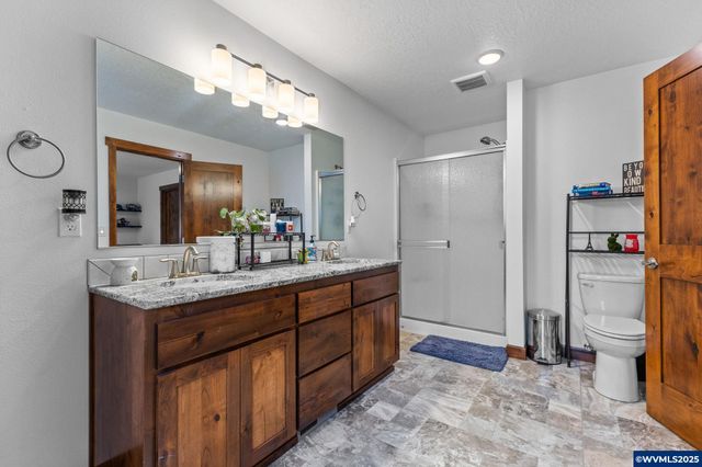 1894 Talbot Rd SE, Jefferson, OR 97352