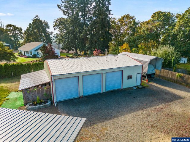 1894 Talbot Rd SE, Jefferson, OR 97352