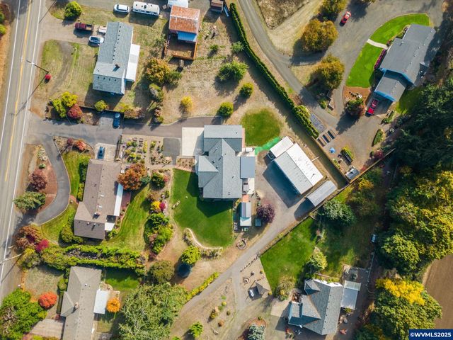 1894 Talbot Rd SE, Jefferson, OR 97352