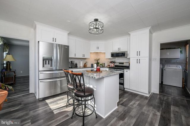 1326 HERBERT BLVD, Williamstown, NJ 08094