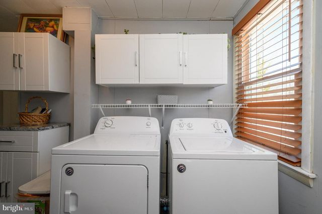 1326 HERBERT BLVD, Williamstown, NJ 08094