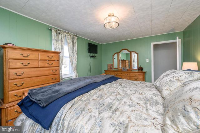 1326 HERBERT BLVD, Williamstown, NJ 08094