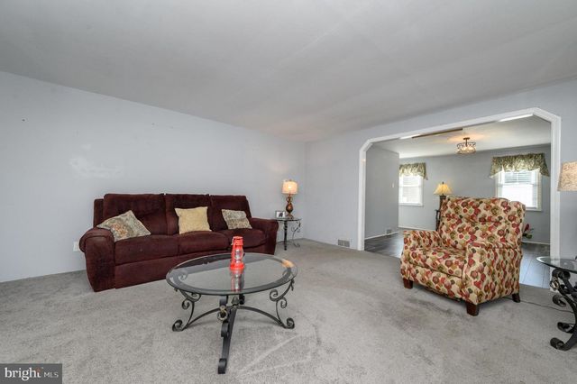 1326 HERBERT BLVD, Williamstown, NJ 08094