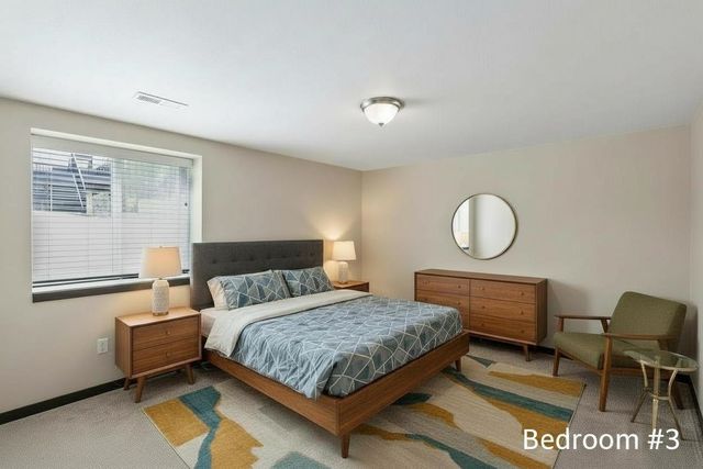 16105 N Gleneden Dr, Spokane, WA 99208