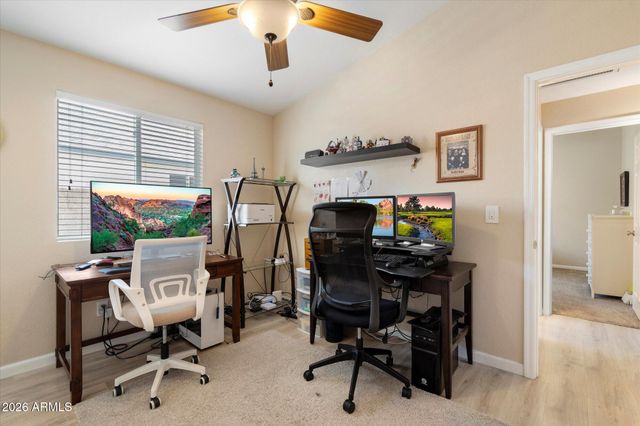 8853 W JOHN CABOT Road, Peoria, AZ 85382