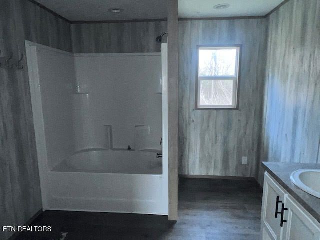 420 Lewallen Hollow Rd, Clinton, TN 37716