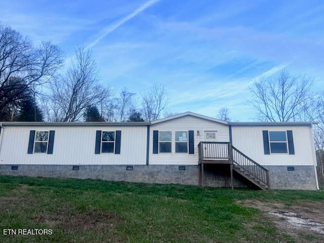 420 Lewallen Hollow Rd, Clinton, TN 37716