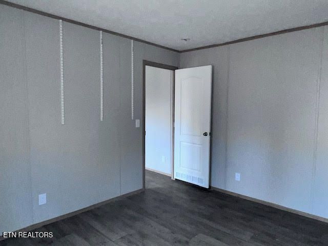 420 Lewallen Hollow Rd, Clinton, TN 37716