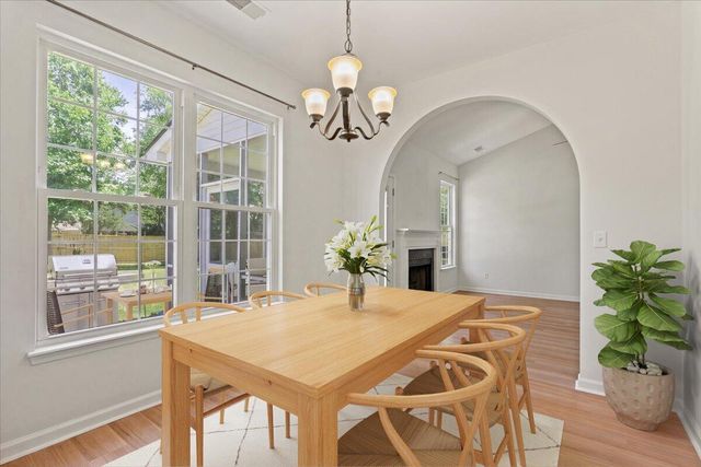 3286 Heathland Way, Mount Pleasant, SC 29466
