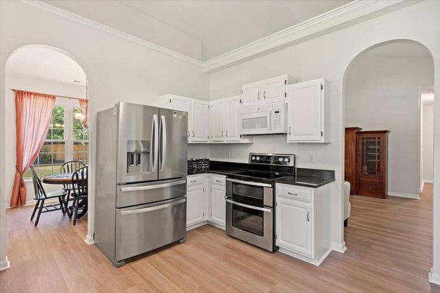 3286 Heathland Way, Mount Pleasant, SC 29466