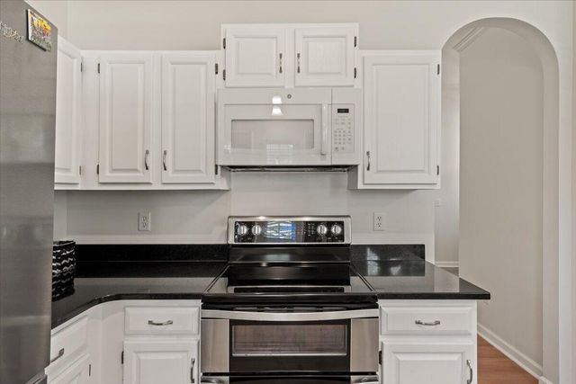 3286 Heathland Way, Mount Pleasant, SC 29466