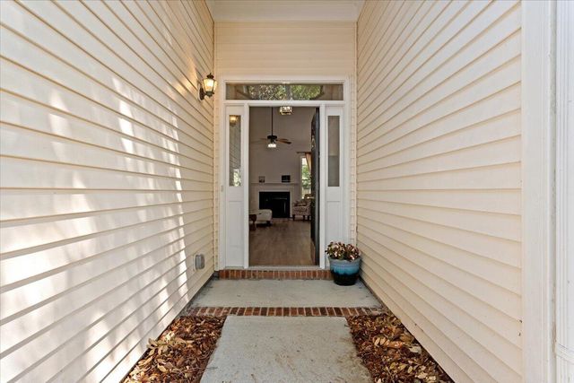3286 Heathland Way, Mount Pleasant, SC 29466