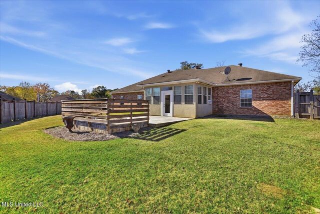 221 Kirkwood Drive, Clinton, MS 39056