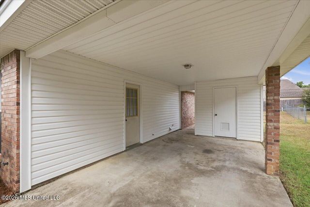 1854 Cape Cove, Richland, MS 39218