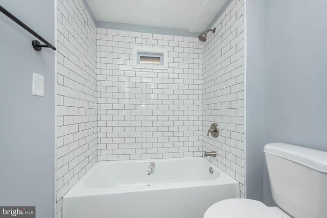 1909 HARLEM AVE, Baltimore, MD 21217