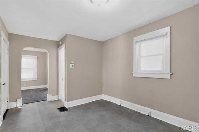 120 Bernhardt Avenue, St Louis, MO 63121