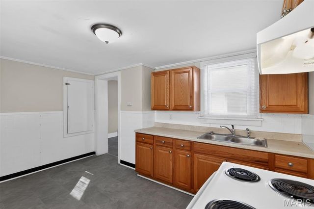 120 Bernhardt Avenue, St Louis, MO 63121