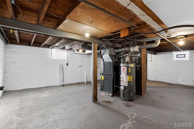 120 Bernhardt Avenue, St Louis, MO 63121