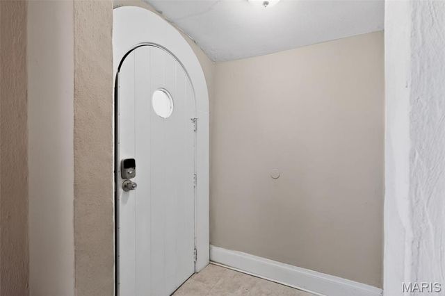 120 Bernhardt Avenue, St Louis, MO 63121