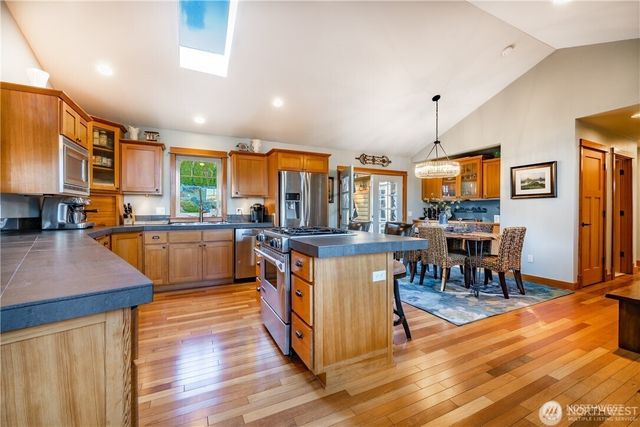 8145 Chehalis Road, Blaine, WA 98230