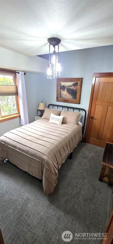 8145 Chehalis Road, Blaine, WA 98230