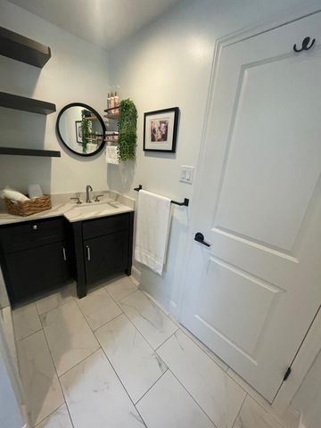 4703 Park Drive, Houston, TX 77023