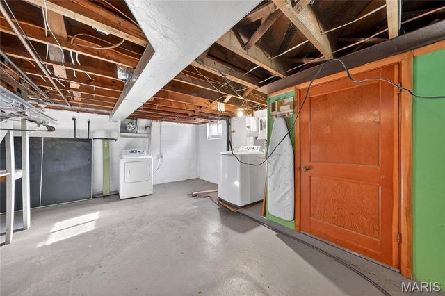 316 Coppinger Drive, Ferguson, MO 63135