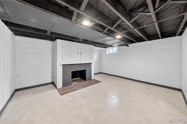 316 Coppinger Drive, Ferguson, MO 63135