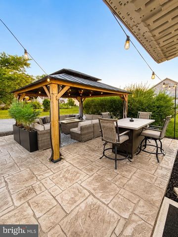 716-B HANOVER PIKE, Littlestown, PA 17340