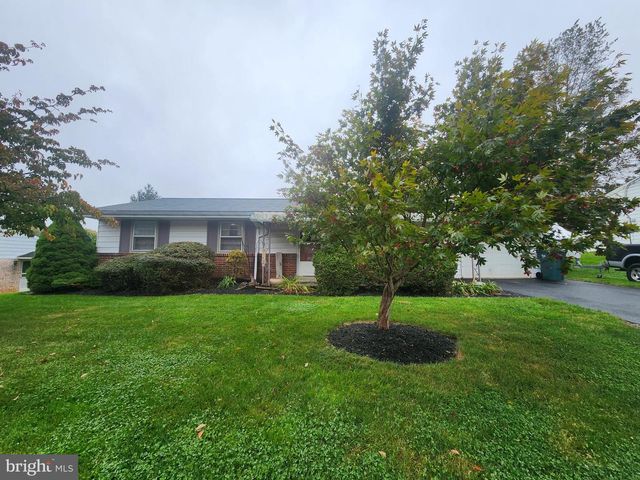 403 S SUMMIT AVE, Quarryville, PA 17566