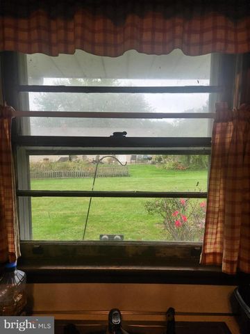 403 S SUMMIT AVE, Quarryville, PA 17566