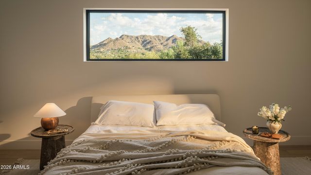 5970 N ECHO CANYON Drive, Phoenix, AZ 85018