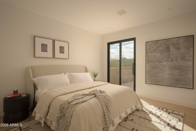 5970 N ECHO CANYON Drive, Phoenix, AZ 85018