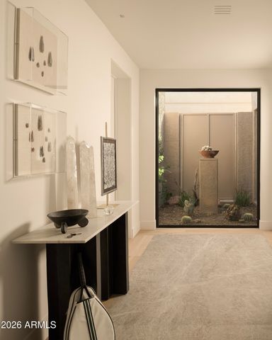 5970 N ECHO CANYON Drive, Phoenix, AZ 85018